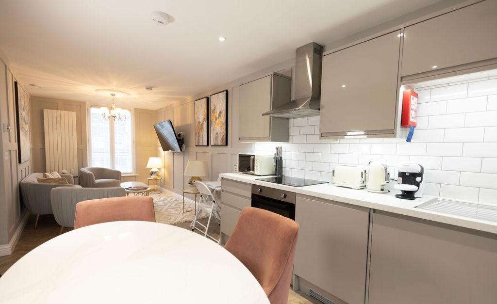 Harper Luxe Serviced Apartments Dunstable Ngoại thất bức ảnh